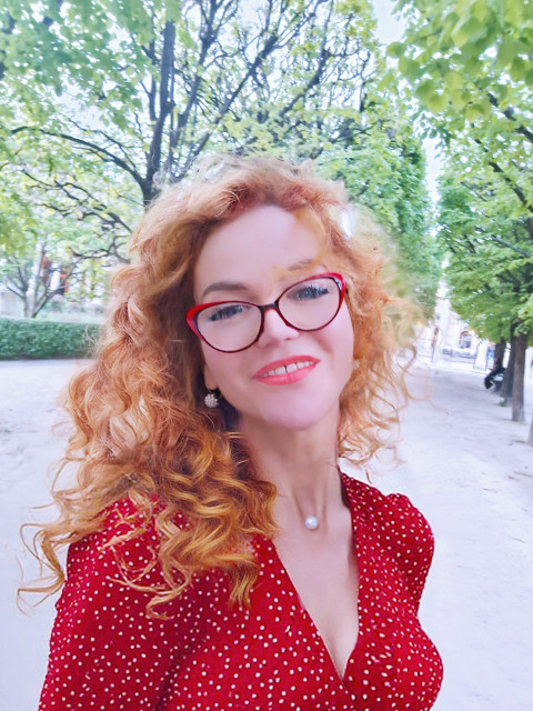 Валерия, Франция, Ницца, 53 года, 1 ребенок. Ищу: Мужчину oриентированного на серьезные долгосрочные отношения, русскоязычного, образованного, ответственного,...  Анкета 453745. 