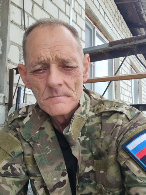 Саша, Хабаровск, 55 лет, 16 фото. Он ищет её: Любую,,, женщина любая хорошая, не зависимо от её качеств👍 🤗   Анкета 456780. 