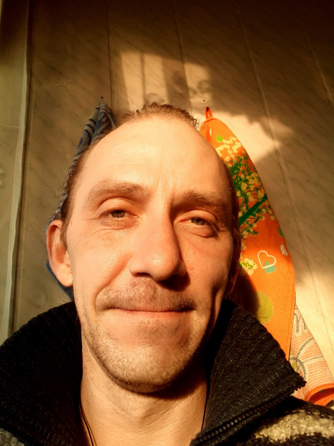 Андрей, Россия, Ставрополь, 42 года. Кино, книги, прогулки на природе игры вкусная домашняя еда. 