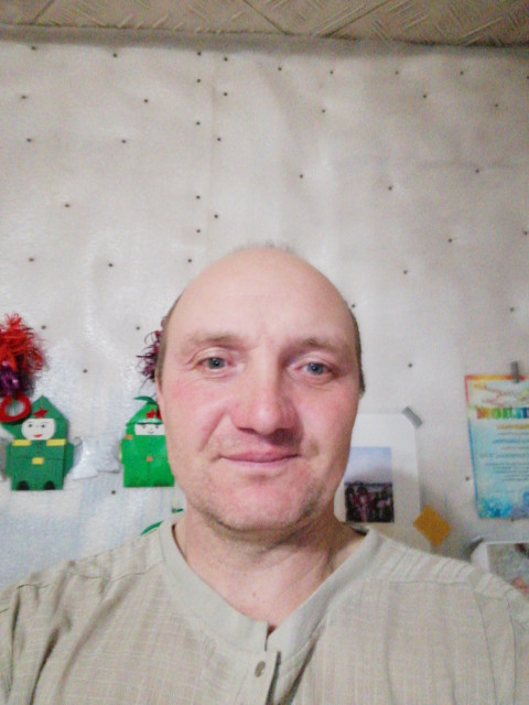 Василий, Россия, Светлоград, 48 лет, 2 ребенка. Хочу найти Добрую, заботливую, не бояться трудностей. Вредных привычек нет. 