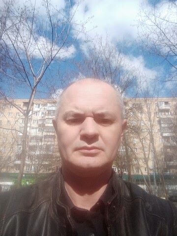 Александр, Россия, Москва, 51 год, 1 ребенок. Он ищет её: Красивую, верную, самую лучшую. Стараюсь жить интересно. 
