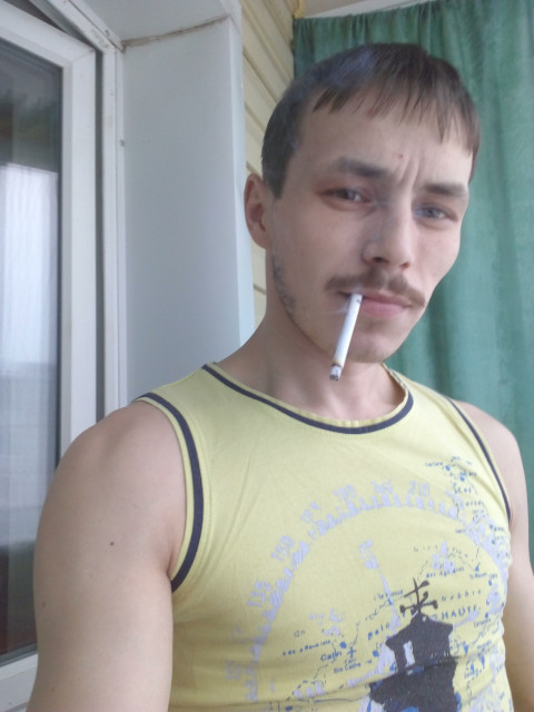 Максим, Санкт-Петербург, Ломоносовская, 34 года. С юмором и весёлый