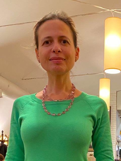 Татьяна, Россия, Москва, 52 года. Познакомлюсь с добрым мужчиной для любви и серьезных отношений, брака и создания семьи.Без фото не знакомлюсь. Если единственное фото в темных очках - тоже. 

Сколько угодно шагов навст