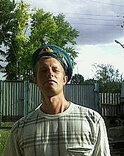 АНДРЕЙ ДОЛГОВ, Россия, Оренбург, 46 лет, 1 ребенок. Хочу найти Познакомиться с девушкой которая не курит . и. что бы была верна. Нормальный человек разведен  . дети есть. времено не работаю. 