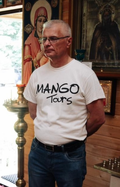 Валентин, Россия, Лосино-Петровский, 60 лет. Он ищет её: Познакомлюсь с женщиной для любви и серьезных отношений.Образование высшее военное. Работаю водителем.