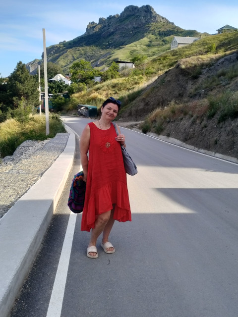 Татьяна, Россия, Подольск, 54 года. Ищу: Красивого умного успешного, щедрого! )
Чтобы приятно было с ним гулять и общаться и не стыдно перед...  Анкета 474393. 