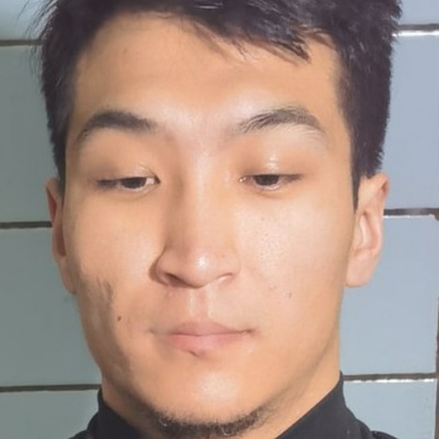 Нуржигит Жороев, Сургут, 28 лет, 1 фото. Рост 183. Спортивного сложения. Ревнивый. Целеустремленный и пытпюсь держать слово. Не пью, не курю.