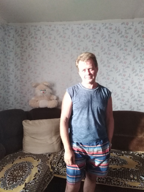 Геннадий, Россия, Сычевка, 52 года, 1 ребенок. Он ищет её: Познакомлюсь с женщиной для брака и создания семьи. Вдовец, без вредных привычек