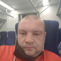 Роман, Москва, Спортивная, 44 года