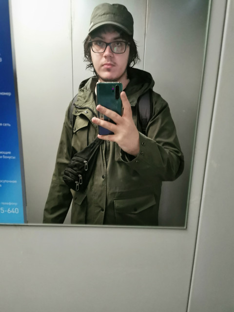 Александр, Санкт-Петербург, м. Чёрная речка, 24 года. Познакомлюсь с девушкой для любви и серьезных отношений. 
Любящую обниматься и поддержатьУзнаете в процессе общения