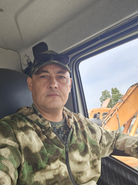 Владимир, Россия, Сургут, 45 лет, 1 ребенок. Познакомлюсь с женщиной для брака и создания семьи.  Анкета 480873. 