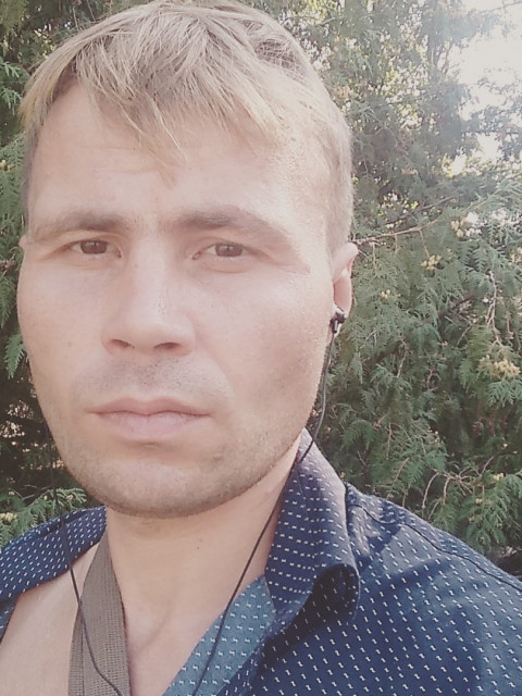 Руслан, Россия, Альметьевск, 35 лет. Познакомлюсь с женщиной для любви и серьезных отношений. Ищу девушку любимую чтобы умела готовить