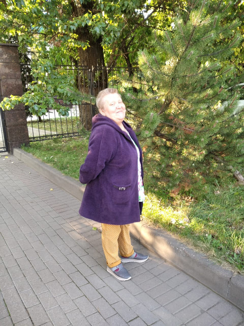 Танюша будет, Санкт-Петербург, м. Политехническая, 65 лет, 2 ребенка. Хочу встретить мужа на оставшийся отрезок жизни. Приятная пышка, любитель садовод, на пенсии, не работаю