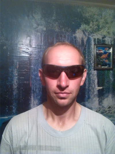 Илья Мачильский, Россия, Калининск, 37 лет. Хочу найти красивую умную честную хозяйственную Анкета 485367. 