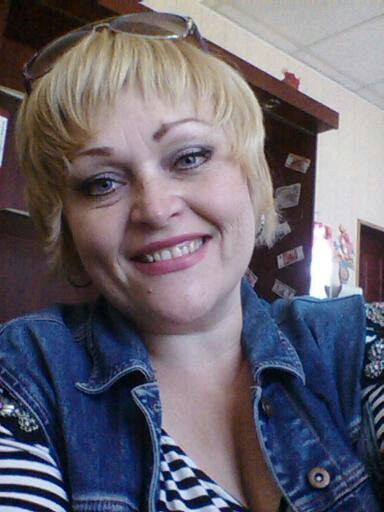 Светлана, Россия, Белгород, 46 лет, 3 ребенка. Хочу любить и быть любимой 
Со всех сторон я хороша
И преданностью лебединой
Утешит Вас моя душа
