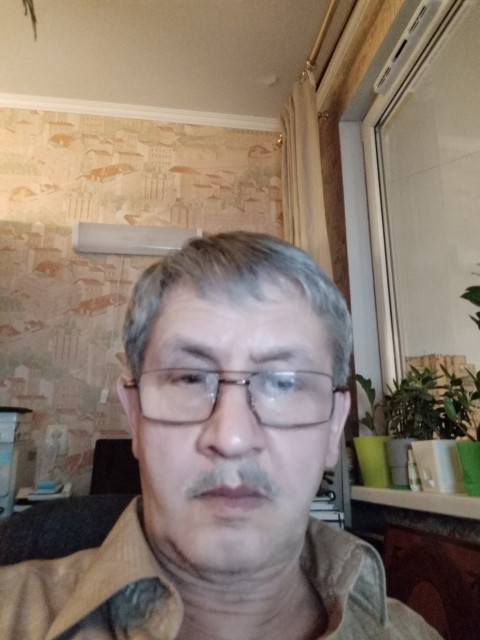 Валентин, Санкт-Петербург, м. Ленинский проспект. Фото на сайте ГдеПапа.Ру