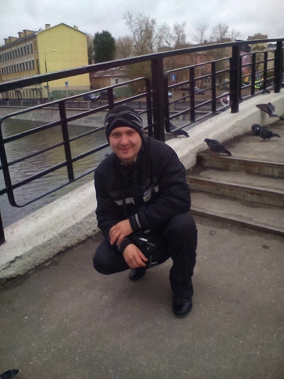 Дмитрий Мирошниченко, Украина, Изюм, 34 года, 1 ребенок. Он ищет её: СпортивнуюЛюблю очень пиво. Люблю вкусную еду