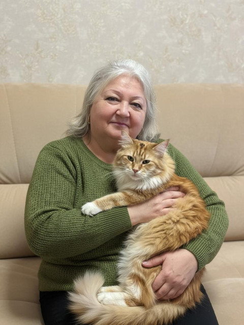 Татьяна Киреева, Россия, Екатеринбург, 69 лет. Хочу найти к одинокому некурящему мужчине от 63 лет с авто, своим домом, не обремененный - прошлым, добрый, с чуральская девчушка, невысокого роста, полненькая, с ч/ю, без вредных привчек, умею слышать и слуш