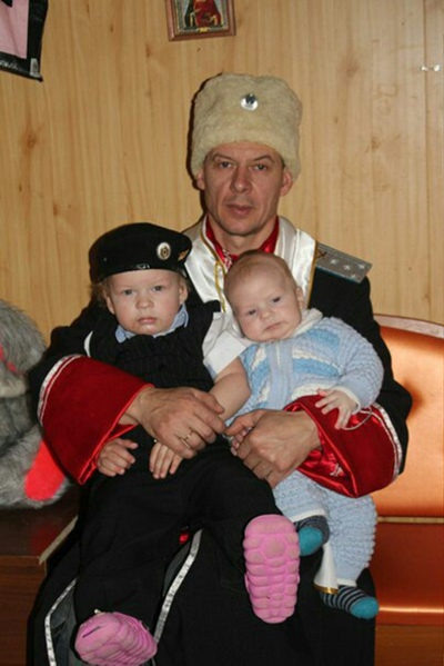 Павел Лунев, Россия, Санкт-Петербург, 54 года, 4 ребенка. Хочу найти Такую же как я честную и достойную женщину которая будет заниматься с детьми и любить чужих как своиДобрый честный человек. Настоящий казак. 