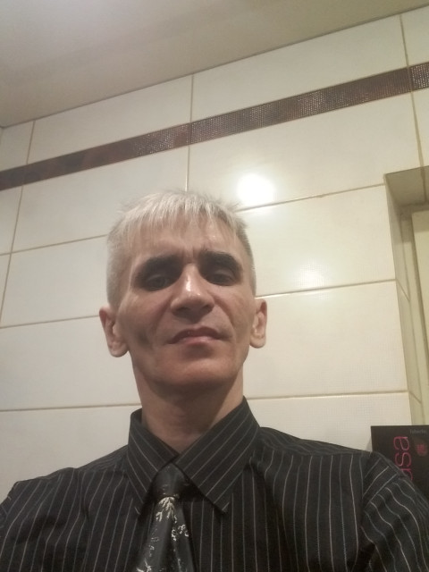 Олег, Россия, Воронеж, 54 года. Познакомлюсь с женщиной для брака и создания семьи. весёлый, добрый, инициативный, позитивный, не пьющий, скромный, обыкновенный, раскрепощенный, честны