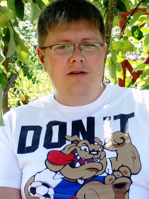 Фото 3 года назад.