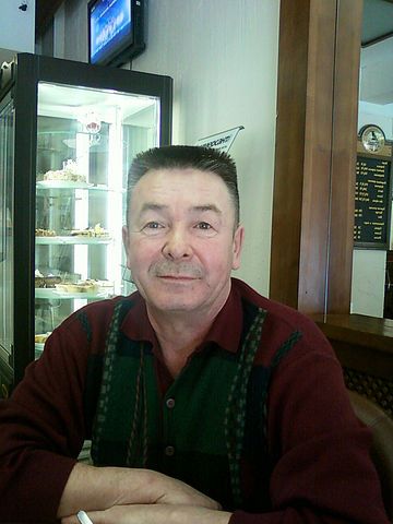 Евгений, Россия, Новосибирск, 66 лет, 1 ребенок. Хочу найти Длительные, теплые отношения. Холост. На пенсии. Работаю. 