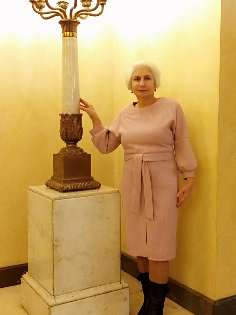 Галина, Москва, м. Каширская, 66 лет, 1 ребенок. Познакомлюсь с порядочным мужчиной от 65 до 75 лет. Хочется любить и быть любимой. Обо всем остальноХотела бы познакомиться с мужчиной для общения проживающего в Москве или области.