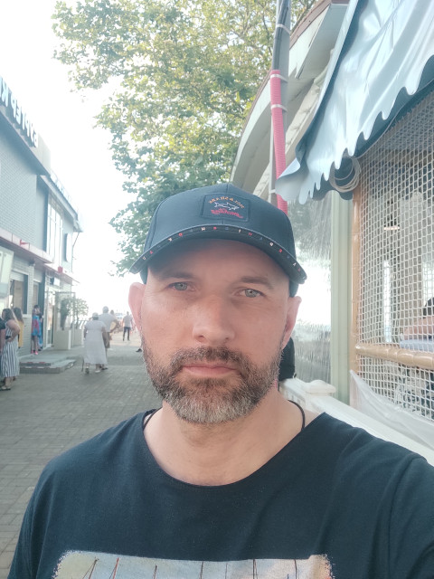 Александр, Россия, Краснодар, 45 лет. Познакомлюсь с женщиной для любви и серьезных отношений, брака и создания семьи.  Анкета 509219. 