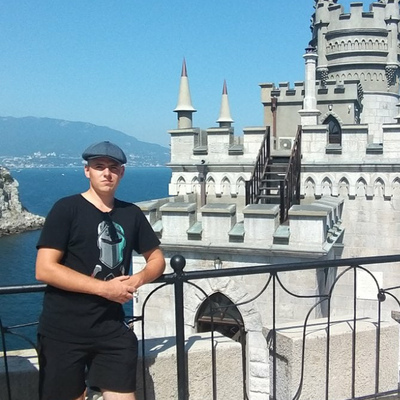 Алексей Румянцев, Россия, Феодосия, 28 лет. Хочу найти Пока такую не встречал и описать не могу)Информация засекречена, по всем вопросам в лс! )