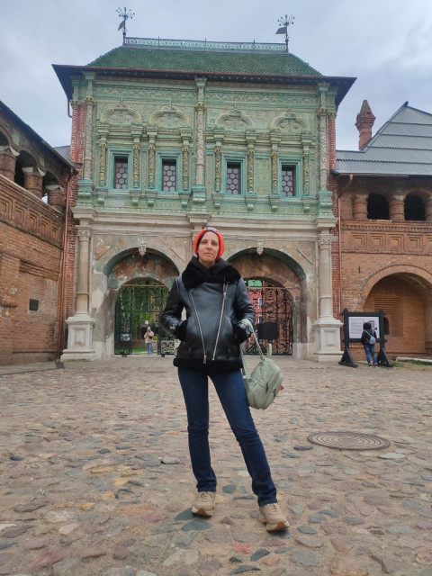 Иришка, Россия, Москва, 39 лет, 2 ребенка. Хочу найти Мужчину, русского, желательно мотоциклиста из Москвы, Московской области от 39 до 55 летРодилась и выросла в г. Москва, еще мой любимый город-Брянск, это второй родной город. Работаю, дети