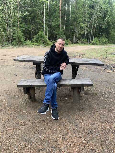 Алексей, Россия, Санкт-Петербург, 42 года, 1 ребенок. Он ищет её: Веселая, общительная, позитивная, умная, честная, прямолинейная, искренняя, загадочная (загадка имее  Анкета 510090. 