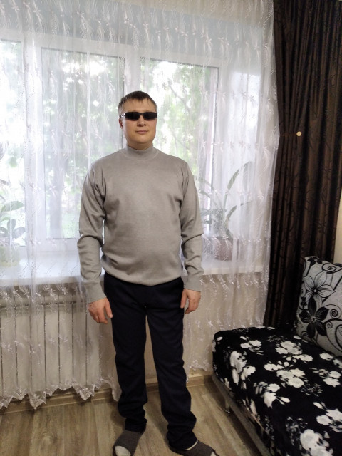Евгений, Россия, Чебоксары, 45 лет. Познакомлюсь с женщиной для брака и создания семьи.Женат,но жена хочет развода