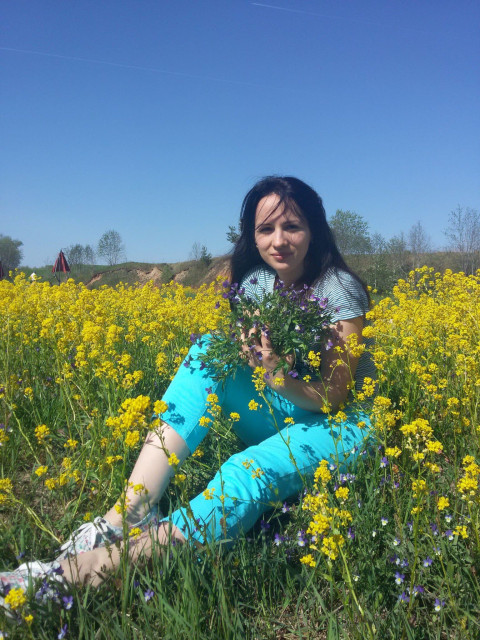 Анна, Санкт-Петербург, 42 года, 1 ребенок, 2 фото. Познакомиться с матерью-одиночкой из Санкт-Петербурга