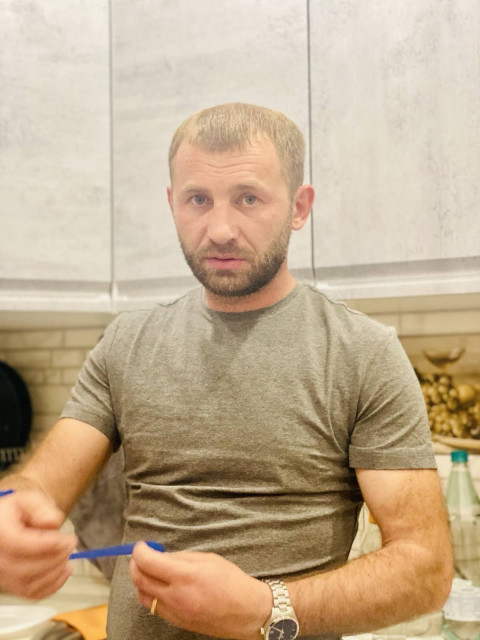 Алексей, Симферополь, 44 года, 1 ребенок, 1 фото. Познакомлюсь для серьезных отношений.