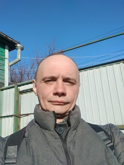 Денис, Россия, Курск, 44 года. Он ищет её: Познакомлюсь с женщиной для брака и создания семьи, рождения совместных детей.Холост