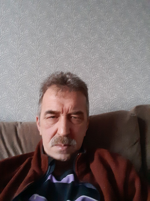 Алексей, Россия, Санкт-Петербург, 57 лет, 2 ребенка. Познакомлюсь с женщиной для любви и серьезных отношений, дружбы и общения. Ищу простую девушкуВсем привет  работаю водителем