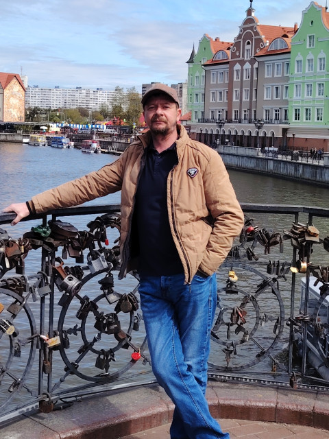 Алексей, Москва, м. Речной вокзал, 46 лет, 1 ребенок. Познакомлюсь с женщиной для любви и серьезных отношений.  Анкета 520353. 