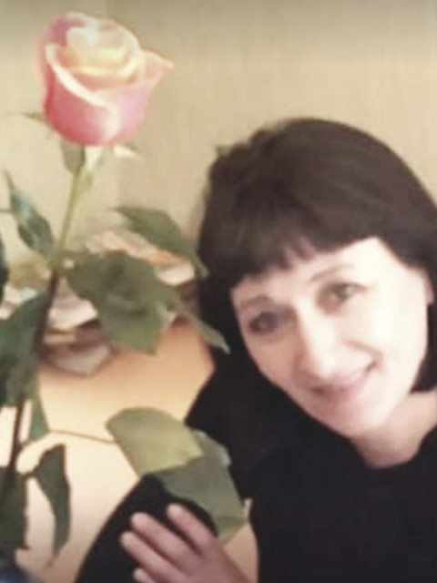 Елена, Россия, Хабаровск, 54 года. Вдова, хочу познакомиться с мужчиной для общения. В дальнейшем если подойдём друг другу для создания