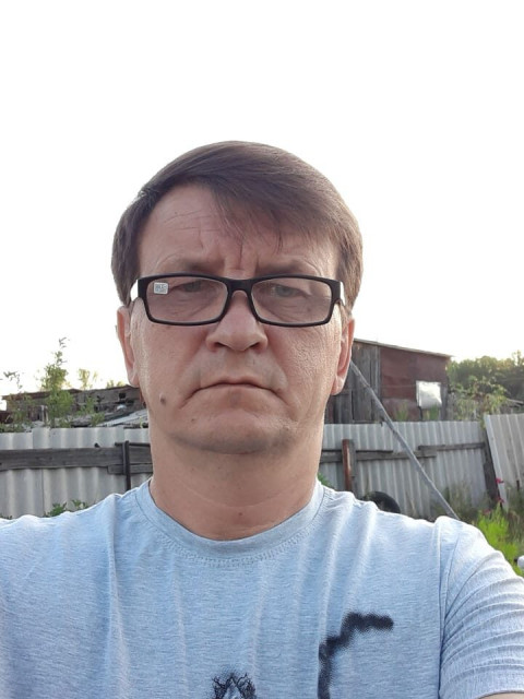 Валера, Россия, Новокузнецк, 54 года. Он ищет её: Познакомлюсь с женщиной для любви и серьезных отношений, брака и создания семьи. Вдовец который хочет вновь полюбить и быть счастливым. 