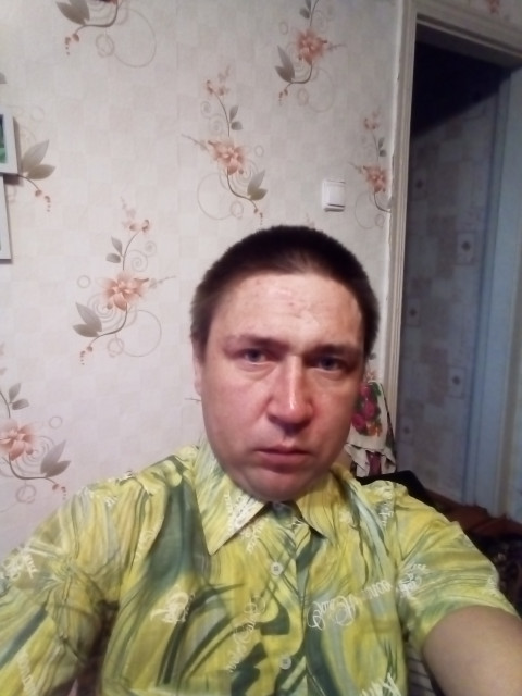 Артём, Россия, Котлас, 39 лет, 1 ребенок. Он ищет её: Познакомлюсь с женщиной для любви и серьезных отношений. Разведен, ищу девушку которая может любить