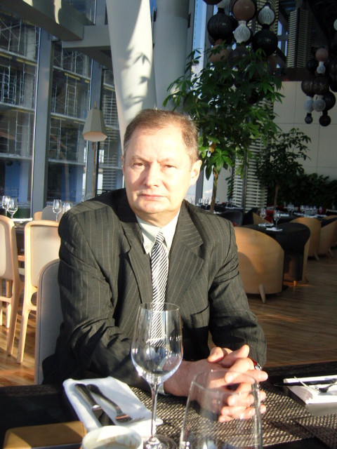 Валерий, Россия, Москва, 62 года, 2 ребенка. Познакомлюсь с женщиной для любви и серьезных отношений, брака и создания семьи. Порядочный, обязательный, добрый.. )