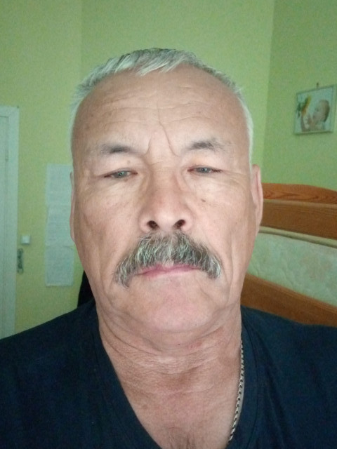 Ильяс, Россия, Омск, 60 лет, 1 ребенок. Познакомлюсь с женщиной для любви и серьезных отношений, не склонную к полноте, сексуальную, знающуюМне 58 лет, работаю водителем в другом регионе, вдовец, сын живёт отдельно, ищу одинокую женщину. 
