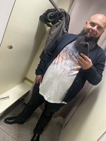 Валерий, Беларусь, Минск, 39 лет. Познакомлюсь с женщиной для любви и серьезных отношений, брака и создания семьи, воспитания детей, рХороший, милый, ласковый!!! Буду рад общению! Мессенджеры +375298885666