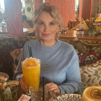 Тата, Санкт-Петербург, м. Улица Дыбенко, 61 год