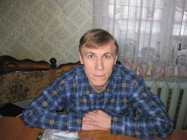 Михаил, Россия, Ижевск, 48 лет, 3 ребенка. Творческая личность. В поисках красивой, нежной и заботливой женщины. Курящих прошу не беспокоить