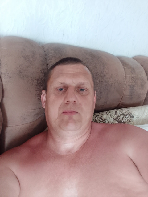 Виктор, Россия, Волгоград, 47 лет, 1 ребенок. Познакомлюсь с женщиной для любви и серьзных отношений. Доброй, вернойВ разводе есть сын, живем раздельно не пью, курю