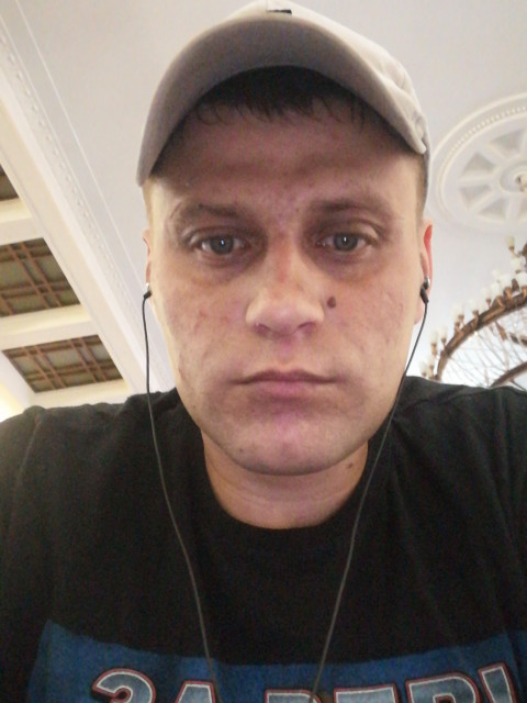 Александр, Россия, Барнаул, 34 года. Хочу найти КрасивуюЯ живу один работа дом работа всё остальное расскажу в личку
