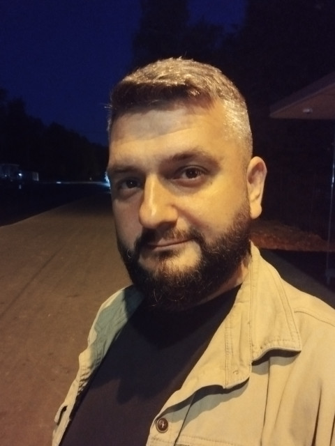 Саша, Россия, Наро-Фоминск, 38 лет, 1 ребенок. Познакомлюсь с женщиной для любви и серьезных отношений, брака и создания семьи, воспитания детей, да что написать, люблю готовить, занимаюсь столярным делом, реконструкцией. уволился с пожарного рабо