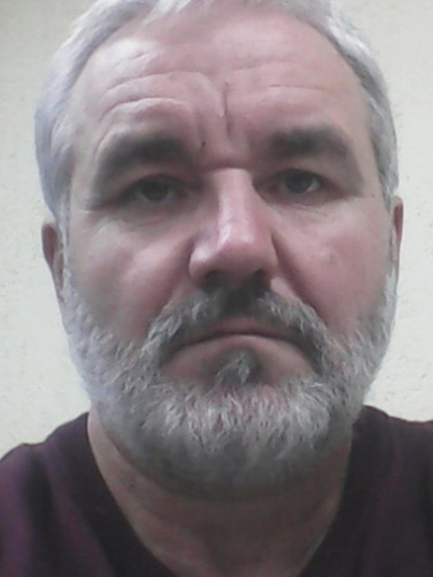 Александр, Ульяновск, 64 года, 1 ребенок, 3 фото. Познакомлюсь с женщиной для любви и серьезных отношений, брака и создания семьи. 

Честность, верность...  Анкета 538615. 