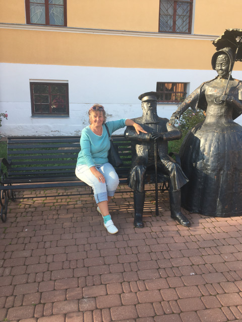 Юлия, Санкт-Петербург, м. Балтийская, 57 лет, 2 ребенка, 28 фото. Познакомлюсь с мужчиной для дружбы и общения.  Анкета 539382. 